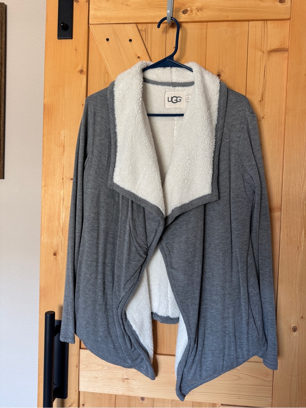 UGG Gray Open-Front Cardigan with White Sherpa Lining Women’s XS